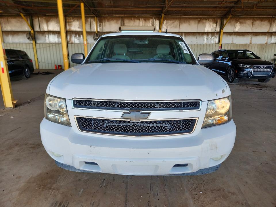 55210716 :رقم المزاد ، 1GNFC13077J392604 vin ، 2007 Chevrolet Tahoe مزاد بيع