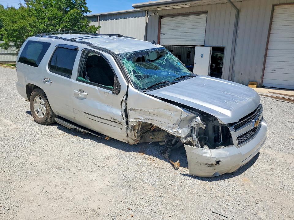Продаж на аукціоні авто 2011 Chevrolet Tahoe, vin: 1GNSCAE03BR336889, номер лоту: 53785836