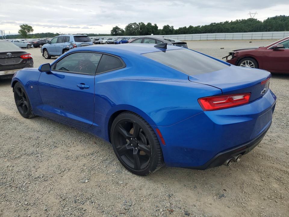 52123136 :رقم المزاد ، 1G1FB1RS6J0153281 vin ، 2018 Chevrolet Camaro مزاد بيع