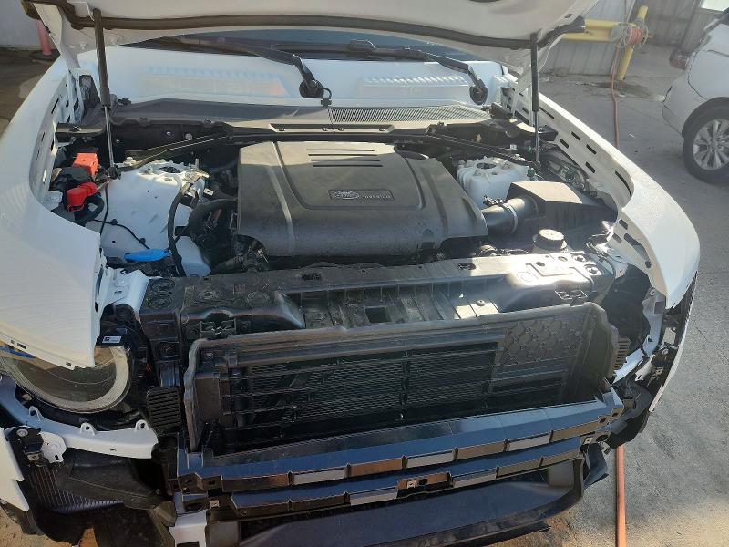 52356946 :رقم المزاد ، SALEJ7EX1P2239436 vin ، 2023 Land Rover Defender مزاد بيع