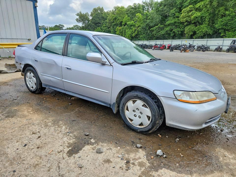 53940806 :رقم المزاد ، 1HGCG16422A081879 vin ، 2002 Honda Accord مزاد بيع