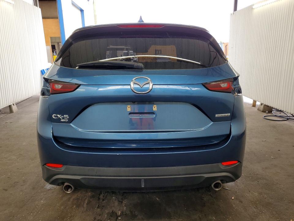 Продаж на аукціоні авто 2022 Mazda Cx-5, vin: JM3KFBCM0N1581428, номер лоту: 53124016