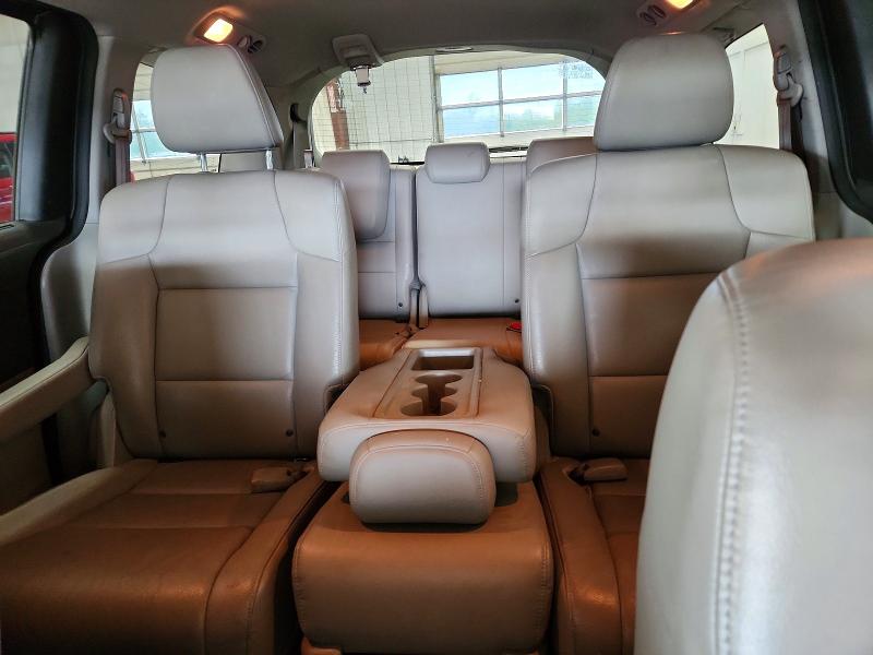 52407186 :رقم المزاد ، 5FNRL5H68GB038172 vin ، 2016 Honda Odyssey مزاد بيع