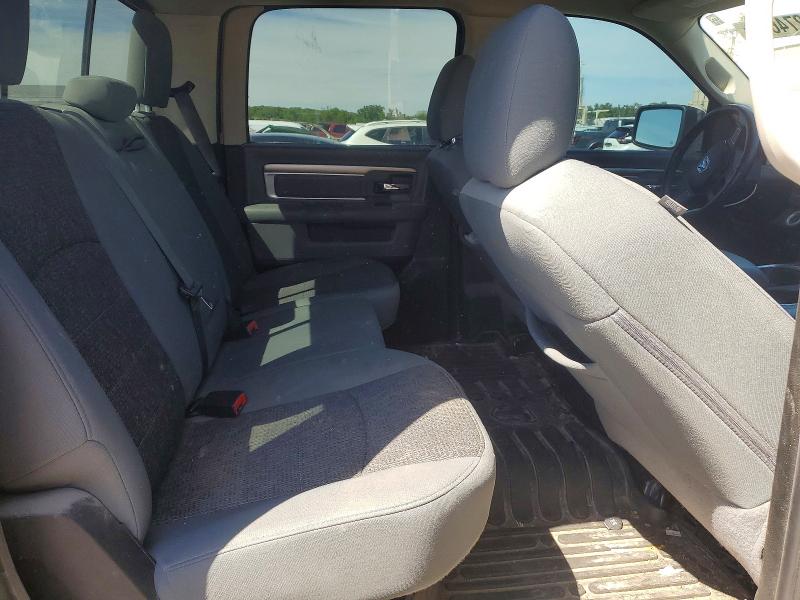 51274616 :رقم المزاد ، 1C6RR7LT5KS523749 vin ، 2019 Ram 1500 Classic مزاد بيع