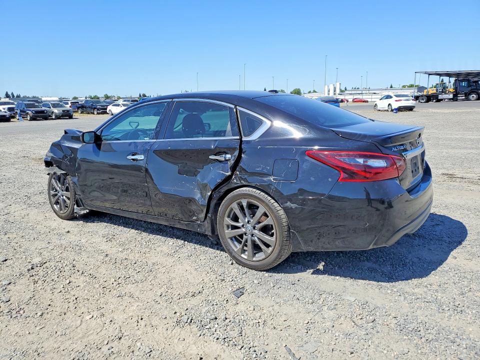 2018 Nissan Altima მანქანა იყიდება აუქციონზე, vin: 1N4AL3AP1JC279098, აუქციონის ნომერი: 54158206