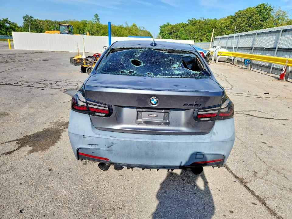 2013 Bmw 335 მანქანა იყიდება აუქციონზე, vin: WBA3A9G51DNP37987, აუქციონის ნომერი: 52452546