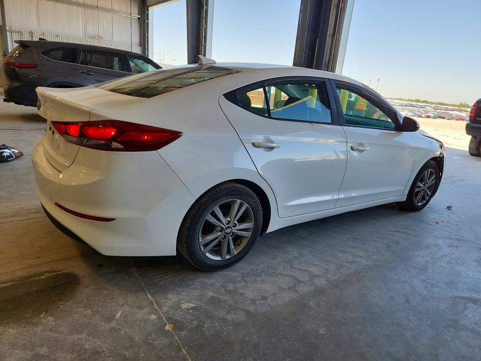 Продажа на аукционе авто 2017 Hyundai Elantra, vin: 5NPD84LF8HH201029, номер лота: 52588326