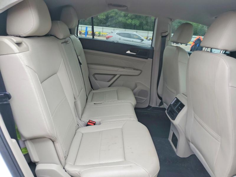 54183296 :رقم المزاد ، 1V2DP2CA2NC532884 vin ، 2022 Volkswagen Atlas مزاد بيع