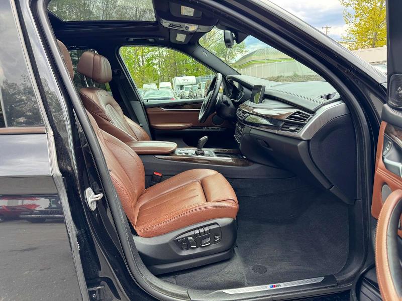 53463776 :رقم المزاد ، 5UXKR6C54F0J74895 vin ، 2015 Bmw X5 مزاد بيع