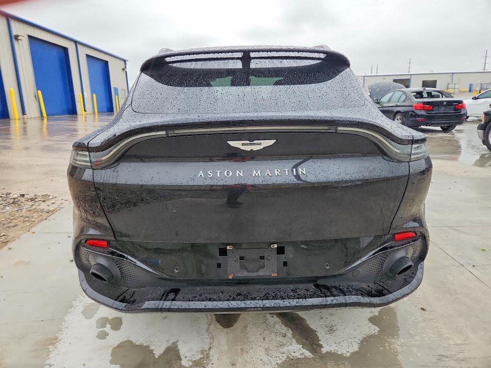 2021 Aston Martin Dbx მანქანა იყიდება აუქციონზე, vin: SCFVUJAW9MTV01123, აუქციონის ნომერი: 52387406