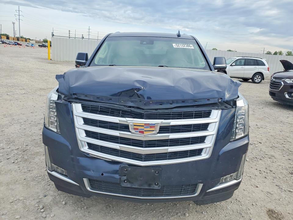 52132386 :رقم المزاد ، 1GYS4BKJ7HR143883 vin ، 2017 Cadillac Escalade مزاد بيع