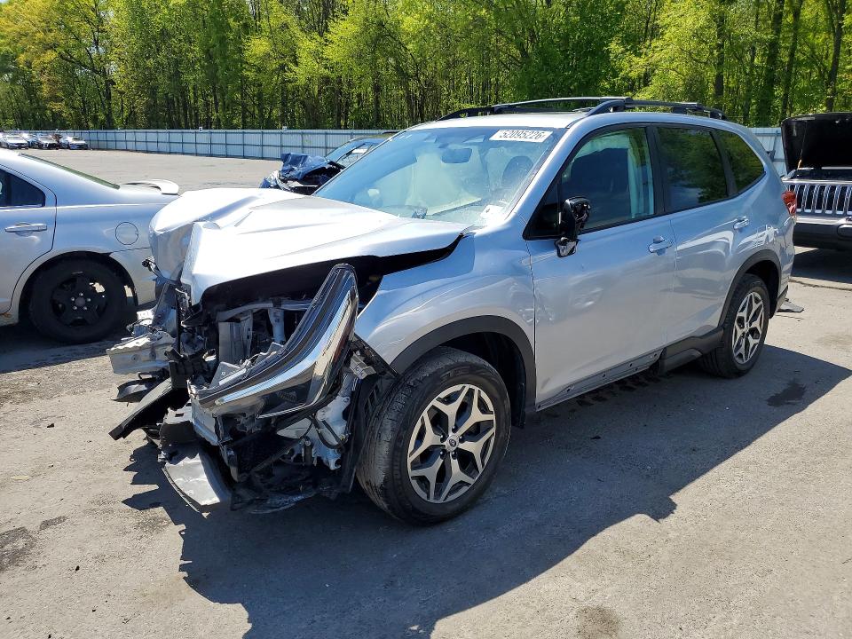 52095226 :رقم المزاد ، JF2SKAEC4NH447503 vin ، 2022 Subaru Forester مزاد بيع