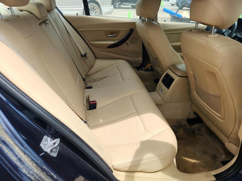 54400166 :رقم المزاد ، WBA3C3G53ENS70936 vin ، 2014 Bmw 320 مزاد بيع