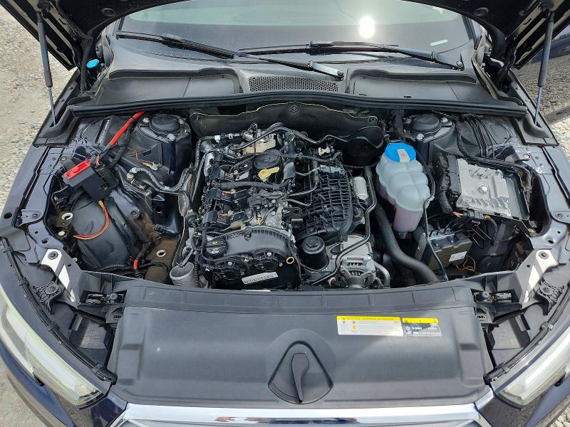Продаж на аукціоні авто 2018 Audi A4, vin: WAUENAF44JA212528, номер лоту: 54912166