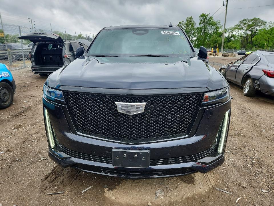 2021 Cadillac Escalade მანქანა იყიდება აუქციონზე, vin: 1GYS4EKLXMR349776, აუქციონის ნომერი: 52602526