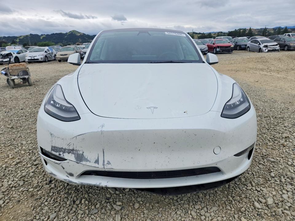 Продажа на аукционе авто 2022 Tesla Model Y, vin: 7SAYGDEE8NF371963, номер лота: 52576406