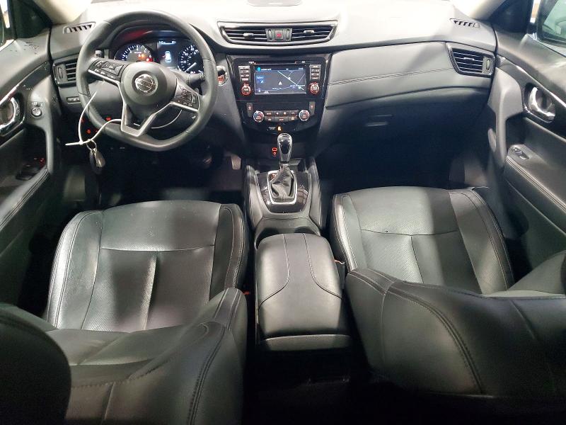 2017 Nissan Rogue მანქანა იყიდება აუქციონზე, vin: 5N1AT2MV6HC735844, აუქციონის ნომერი: 51983086