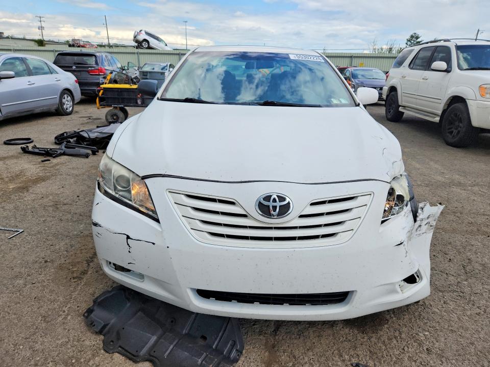 55302226 :رقم المزاد ، 4T1BE46K29U832743 vin ، 2009 Toyota Camry مزاد بيع