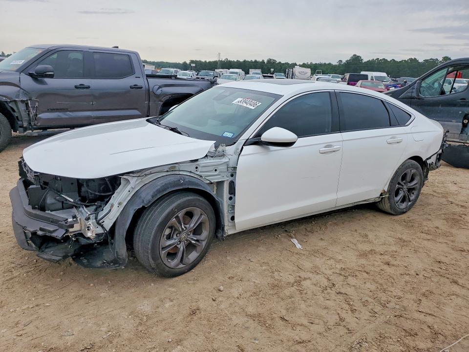 Продажа на аукционе авто 2024 Honda Accord, vin: 1HGCY1F34RA090081, номер лота: 53940486