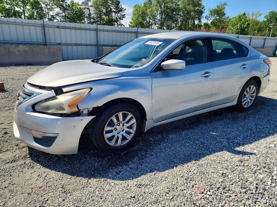Продажа на аукционе авто 2014 Nissan Altima, vin: 1N4AL3AP1EC329343, номер лота: 53931846
