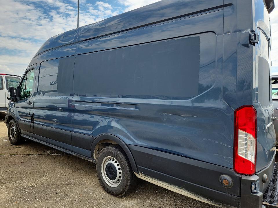 50575306 :رقم المزاد ، 1FTBR3X84LKB32733 vin ، 2020 Ford Transit مزاد بيع