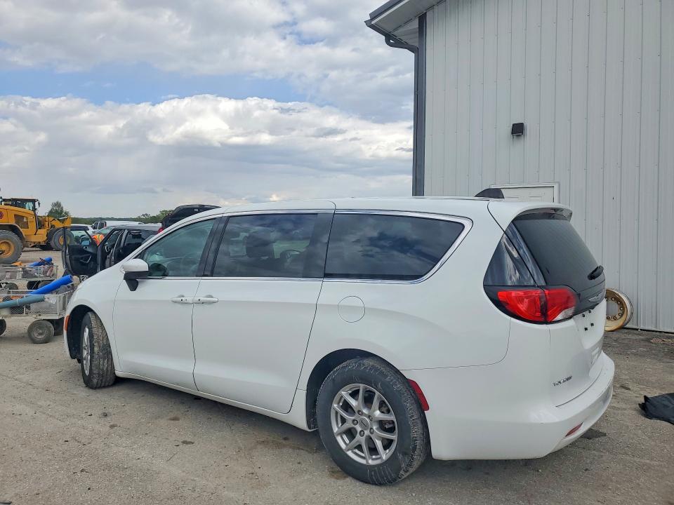 2023 Chrysler Voyager მანქანა იყიდება აუქციონზე, vin: 2C4RC1CG1PR549655, აუქციონის ნომერი: 52716556