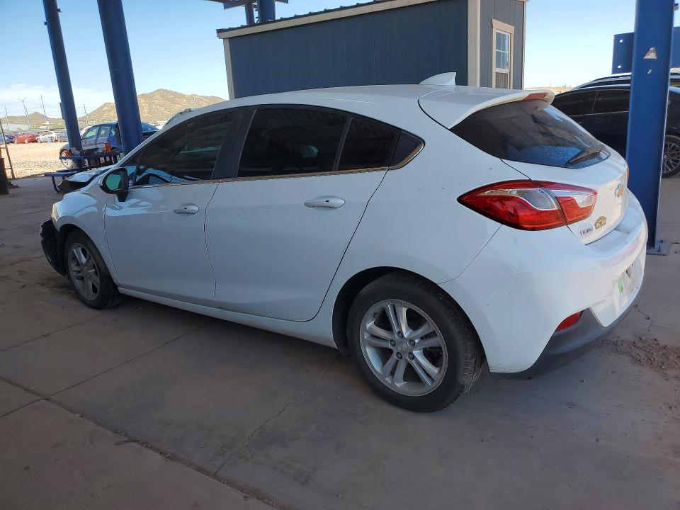 54688986 :رقم المزاد ، 3G1BE6SM0JS583671 vin ، 2018 Chevrolet Cruze مزاد بيع
