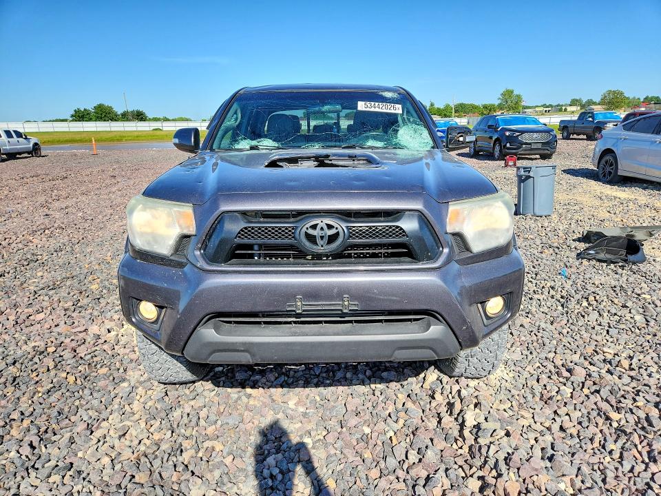 Продажа на аукционе авто 2015 Toyota Tacoma, vin: 3TMLU4EN4FM194602, номер лота: 53442026