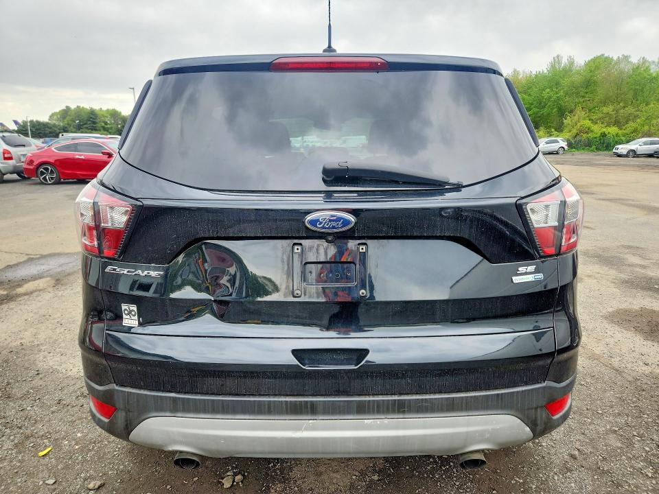 53513586 :رقم المزاد ، 1FMCU9GDXHUC32829 vin ، 2017 Ford Escape مزاد بيع