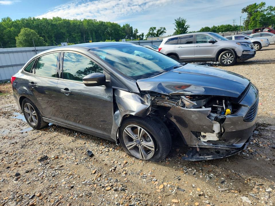2017 Ford Focus მანქანა იყიდება აუქციონზე, vin: 1FADP3FEXHL269558, აუქციონის ნომერი: 55135926