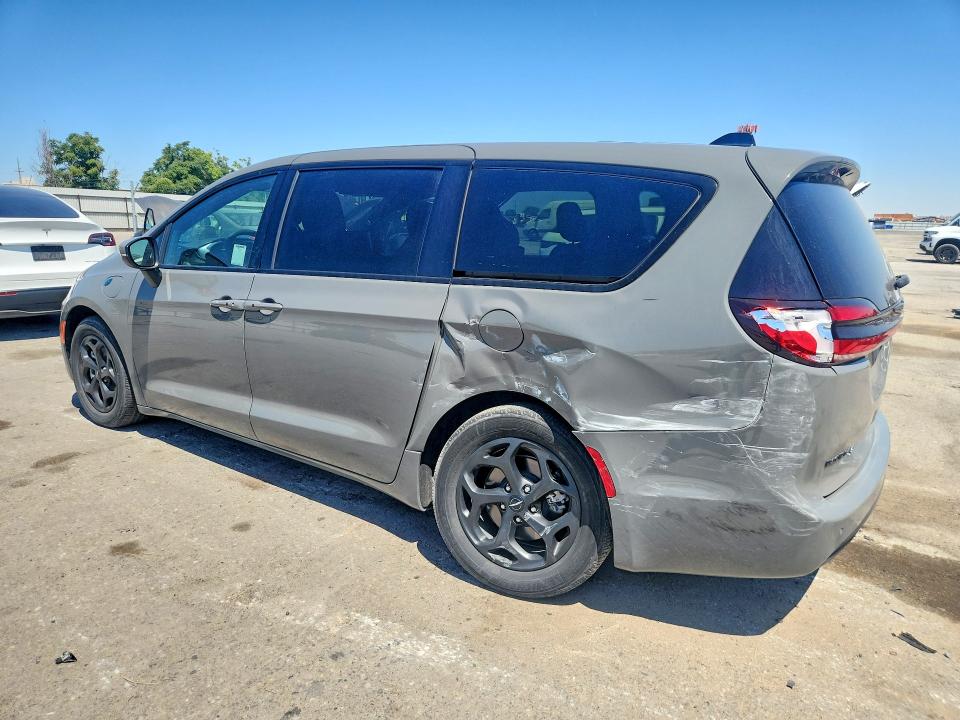 2023 Chrysler Pacifica მანქანა იყიდება აუქციონზე, vin: 2C4RC1L77PR604514, აუქციონის ნომერი: 53659806