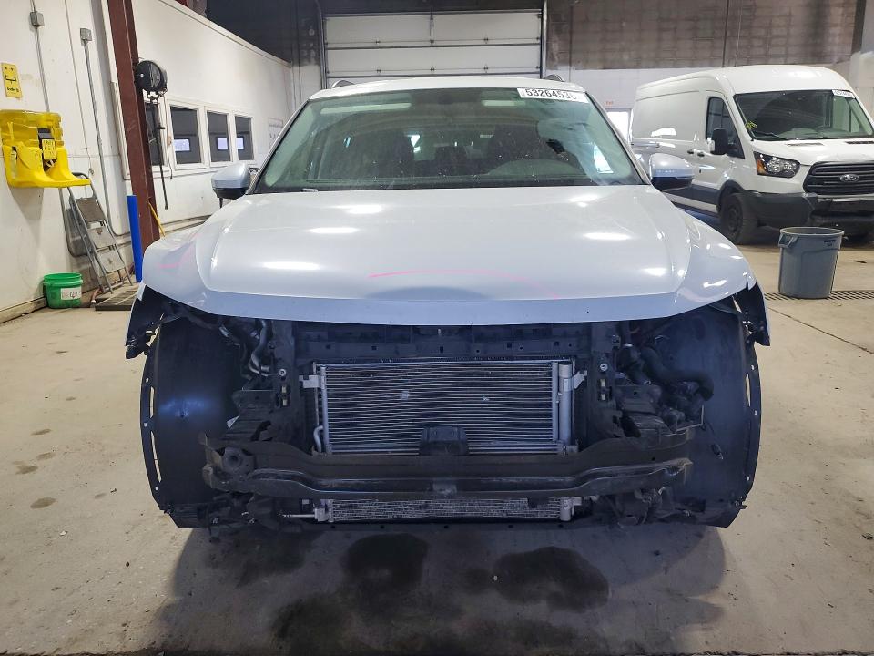 Продажа на аукционе авто 2018 Volkswagen Tiguan, vin: 3VV2B7AX6JM100224, номер лота: 53264536