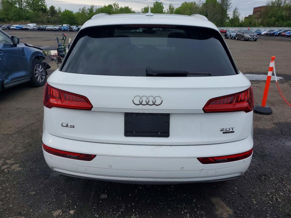 Продаж на аукціоні авто 2018 Audi Q5, vin: WA1BNAFYXJ2006885, номер лоту: 52994476
