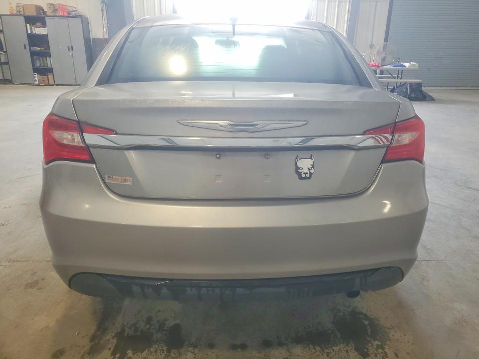 Продаж на аукціоні авто 2013 Chrysler 200, vin: 1C3CCBBB3DN509818, номер лоту: 49681136