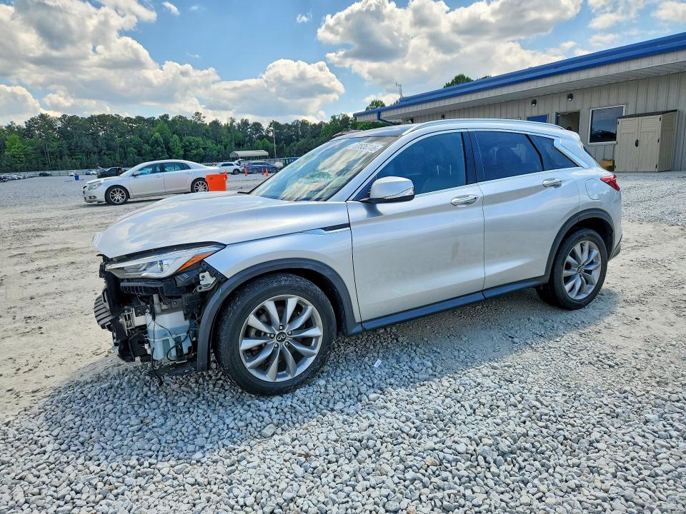 2020 Infiniti Qx50 მანქანა იყიდება აუქციონზე, vin: 3PCAJ5M18LF104713, აუქციონის ნომერი: 53526746