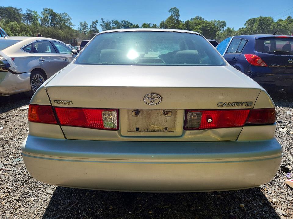 2001 Toyota Camry მანქანა იყიდება აუქციონზე, vin: 4T1BG22KX1U021894, აუქციონის ნომერი: 55082096