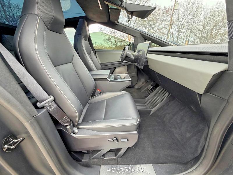 2024 Tesla Cybertruck მანქანა იყიდება აუქციონზე, vin: 7G2CEHEE3RA048554, აუქციონის ნომერი: 55358006