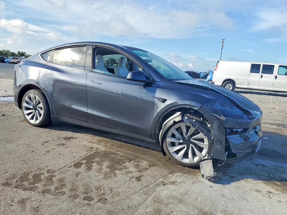 Продажа на аукционе авто 2026 Tesla Model Y, vin: 7SAYGDED1TA473218, номер лота: 55078546