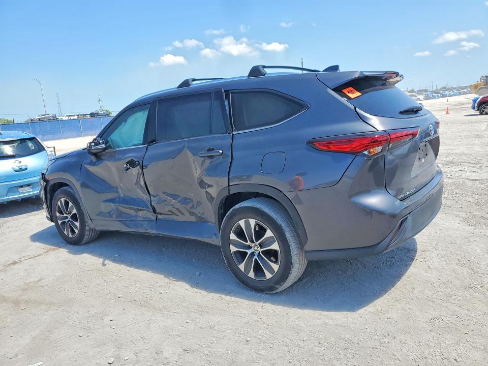 52255936 :رقم المزاد ، 5TDGZRAH4MS537678 vin ، 2021 Toyota Highlander مزاد بيع