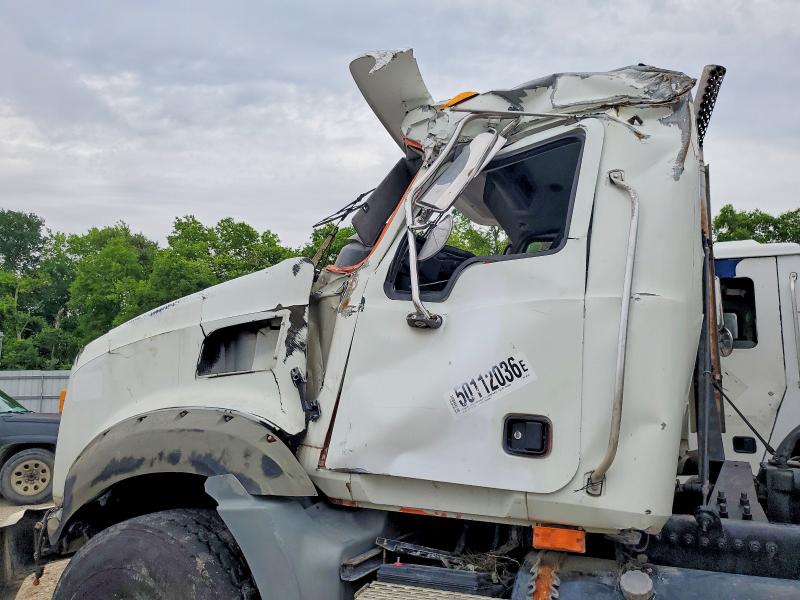 Aukcja sprzedaży 2009 Mack Gu800, vin: 1M2AX13C29M007299, numer aukcji: 50112036