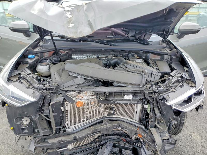 Продажа на аукционе авто 2024 Audi Q3, vin: WA1EECF30R1069797, номер лота: 52410966