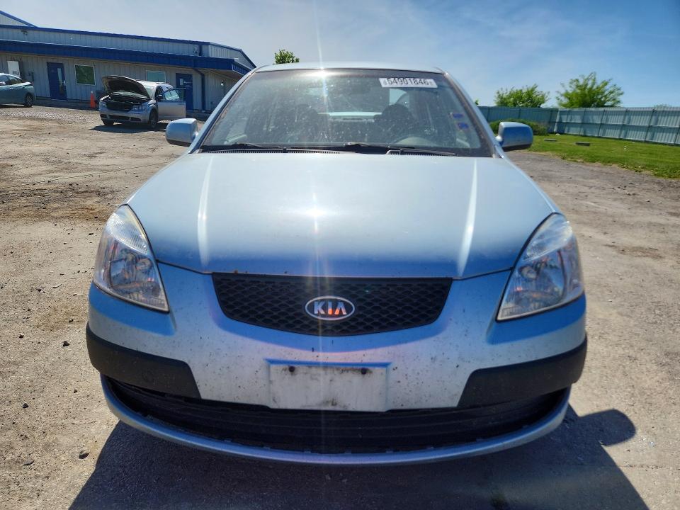 2008 Kia Rio მანქანა იყიდება აუქციონზე, vin: KNADE123886426699, აუქციონის ნომერი: 54901846