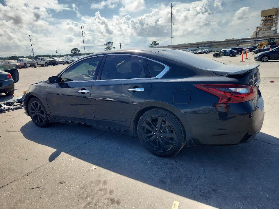Продажа на аукционе авто 2017 Nissan Altima, vin: 1N4AL3AP8HN334886, номер лота: 54243136