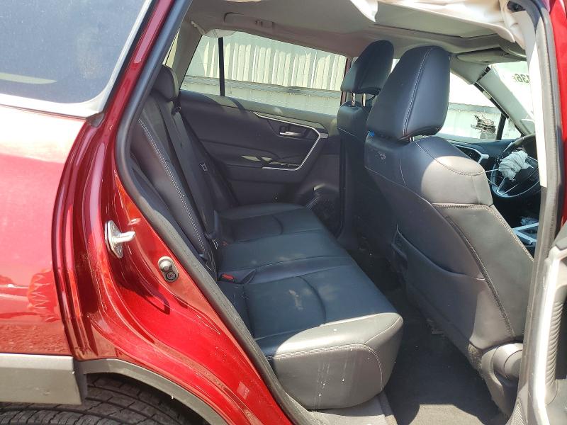 Продажа на аукционе авто 2021 Toyota Rav4, vin: 2T3A1RFV4MC143867, номер лота: 53737436