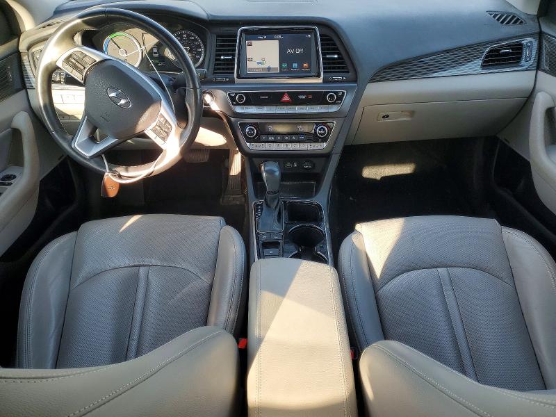 2018 Hyundai Sonata Hybrid მანქანა იყიდება აუქციონზე, vin: KMHE34L30JA082989, აუქციონის ნომერი: 53895356