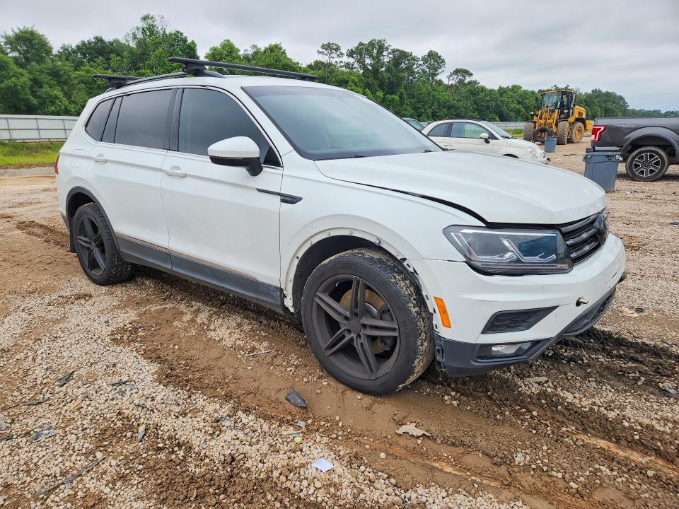 Продаж на аукціоні авто 2018 Volkswagen Tiguan, vin: 3VV2B7AX2JM000511, номер лоту: 52046866