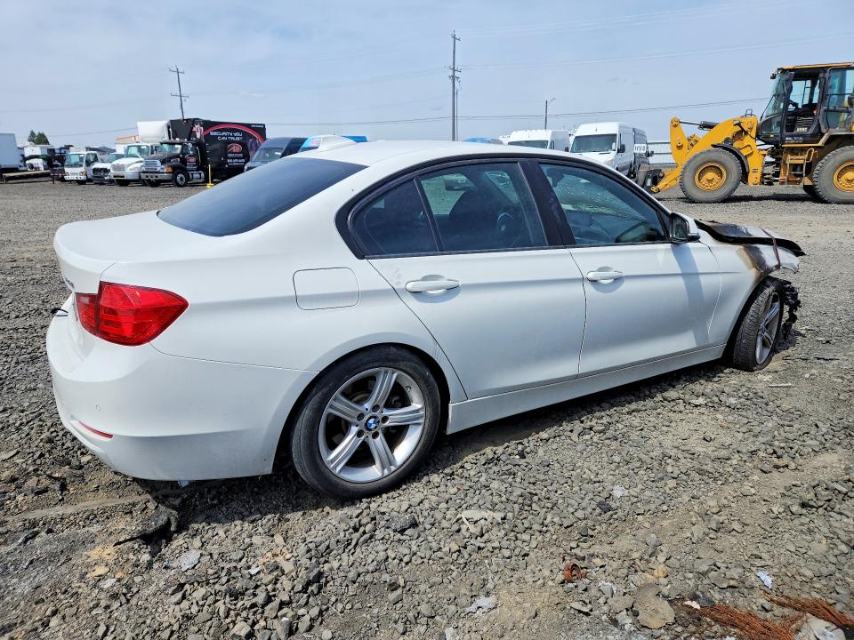 Продажа на аукционе авто 2015 Bmw 328, vin: WBA3B5C50FF962393, номер лота: 52770056