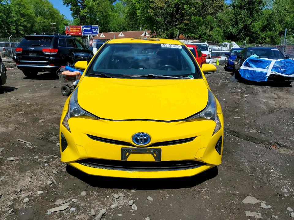52797306 :رقم المزاد ، JTDKBRFU0G3016158 vin ، 2016 Toyota Prius مزاد بيع