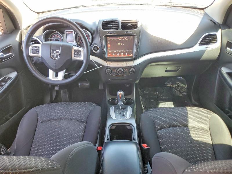 51798676 :رقم المزاد ، 3C4PDCBG9FT578558 vin ، 2015 Dodge Journey مزاد بيع