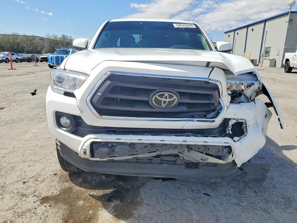 Продаж на аукціоні авто 2022 Toyota Tacoma, vin: 3TMCZ5AN1NM502305, номер лоту: 54543646